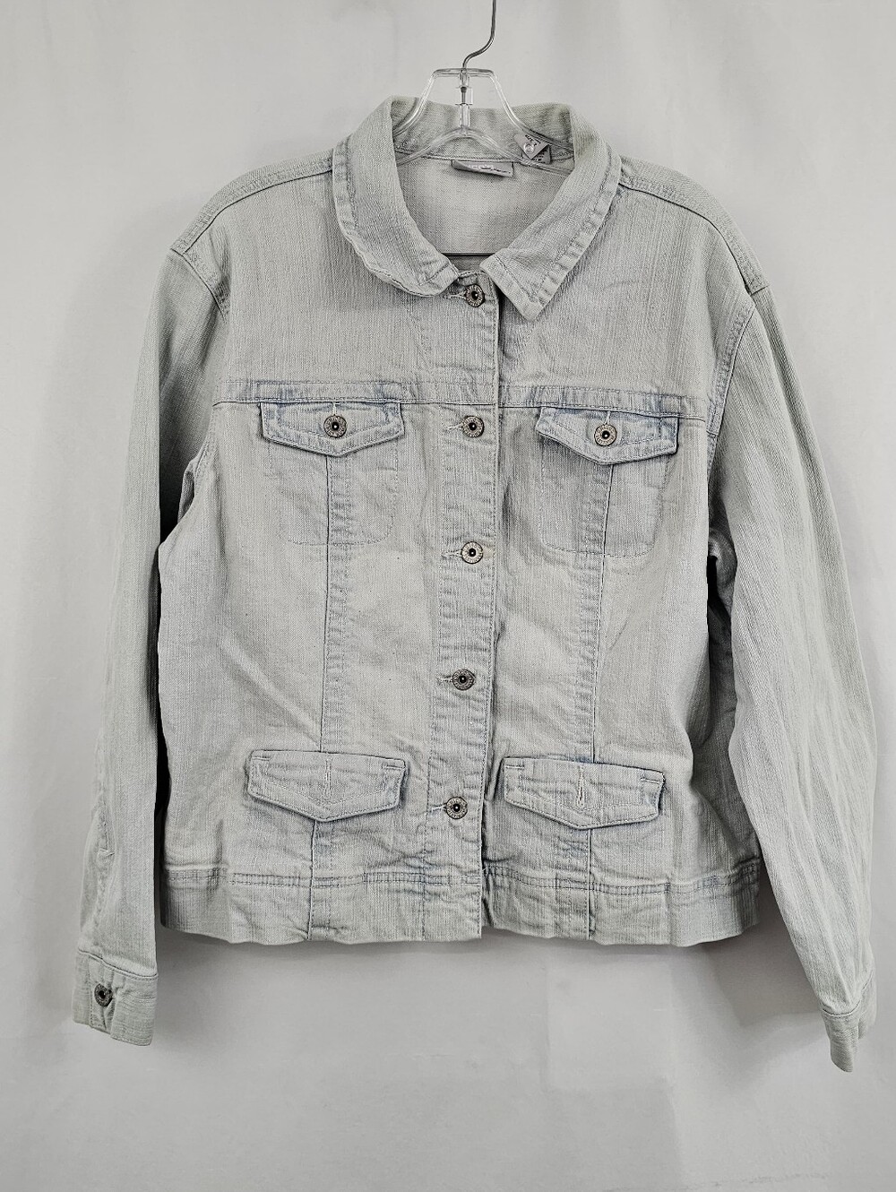 Chico's Platinum Light Wash Denim Jean Jacket, Sz 2 (L/US 12)